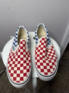 Vans Men’s Classic Slip-on  - Size 10